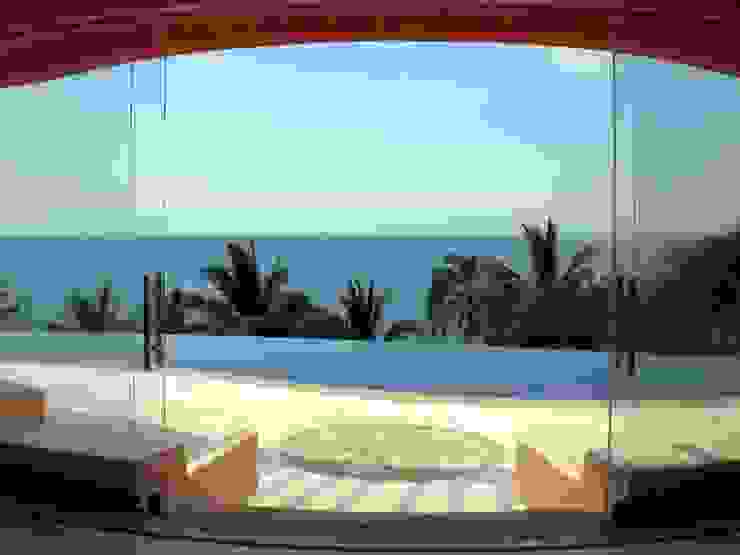 Mariposa House arqflores / architect Piscinas tropicais