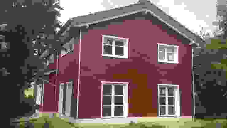 Schwedenhaus, eMKo-Conzeptbau eMKo-Conzeptbau Skandinavische Häuser Gebäude,Anlage,Fenster,Vorrichtung,Haus,Himmel,Grundstück,Baum,Holz,Hütte