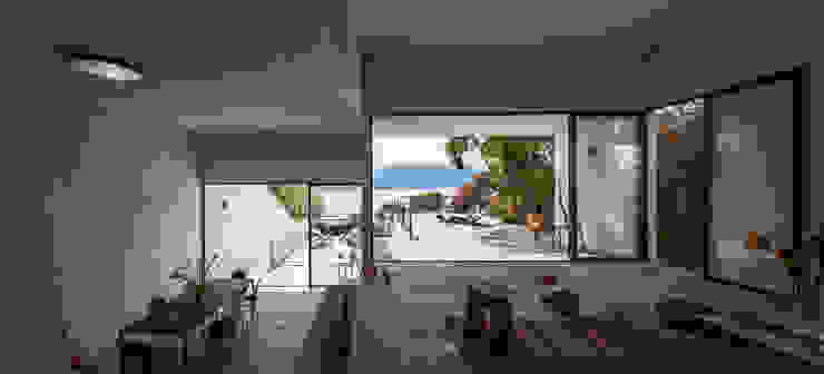 Dellekamp Arquitectos Minimalist balcony, veranda & terrace