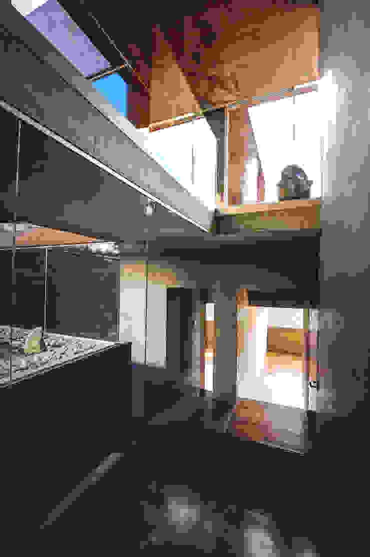 Narigua House P+0 Arquitectura Moderner Flur, Diele & Treppenhaus