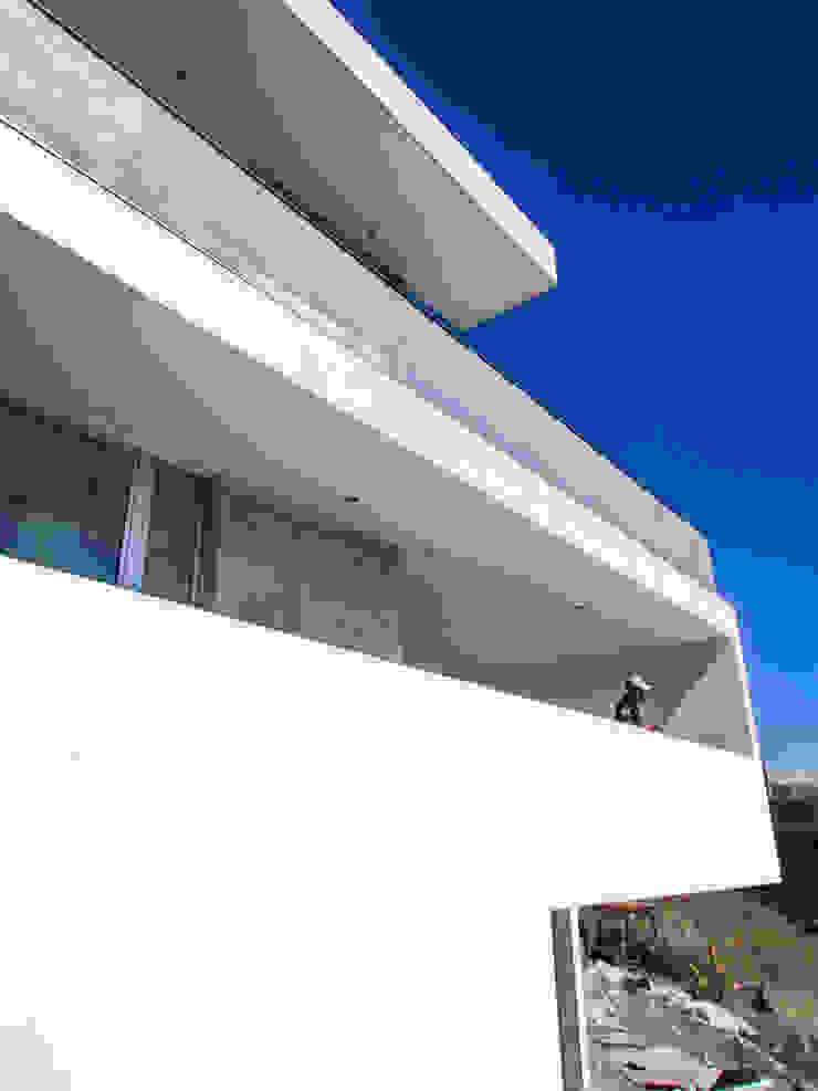 IPE HOUSE P+0 Arquitectura Casas estilo moderno: ideas, arquitectura e imágenes