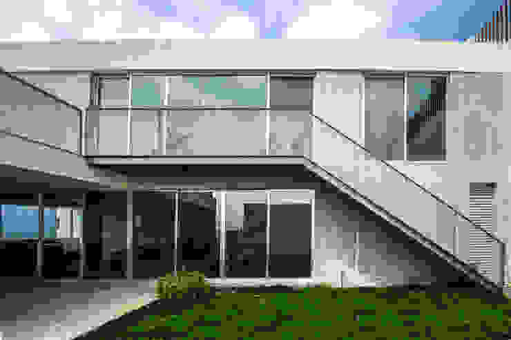 IPE HOUSE P+0 Arquitectura Casas estilo moderno: ideas, arquitectura e imágenes