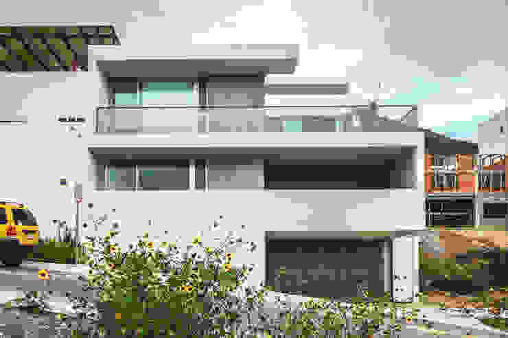 IPE HOUSE P+0 Arquitectura Casas estilo moderno: ideas, arquitectura e imágenes