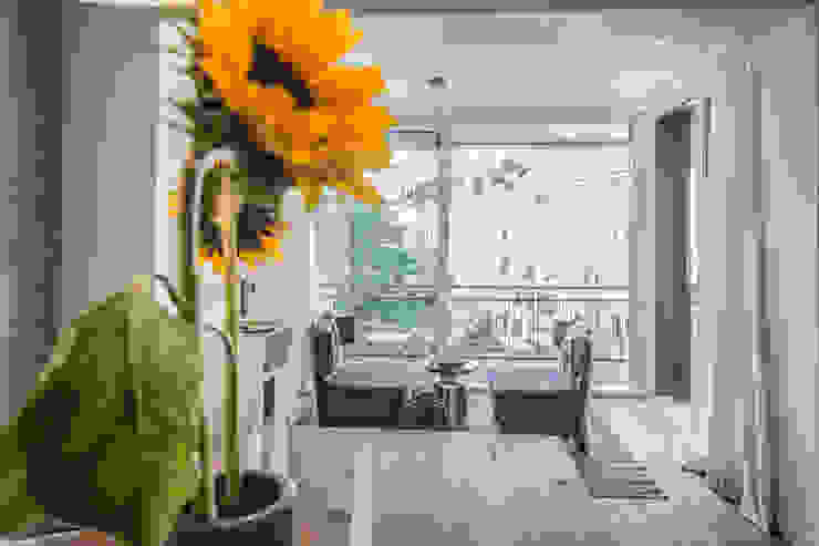 DUESSELDORF MODEL APARTMENT edit home staging Ausgefallener Wintergarten