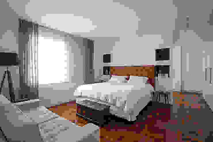BJG Decorações de Interiores Ltda Classic style bedroom