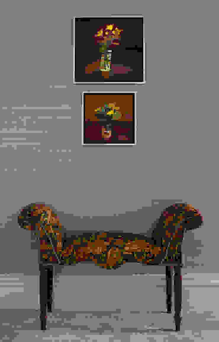 Furniture and Artwork por Roselind Wilson Design Clássico