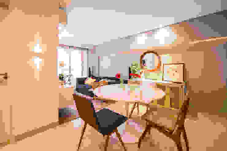 Bloom Arquitetura e Design Modern dining room