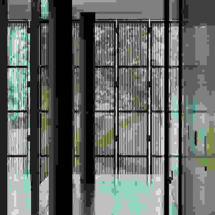 Studio MK27 Modern Houses