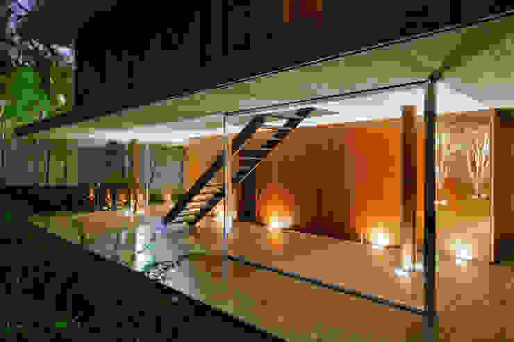 Studio MK27 Modern Houses