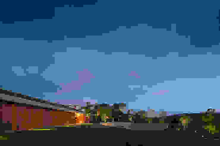 Studio MK27 Modern houses