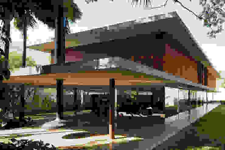 Studio MK27 Modern Houses