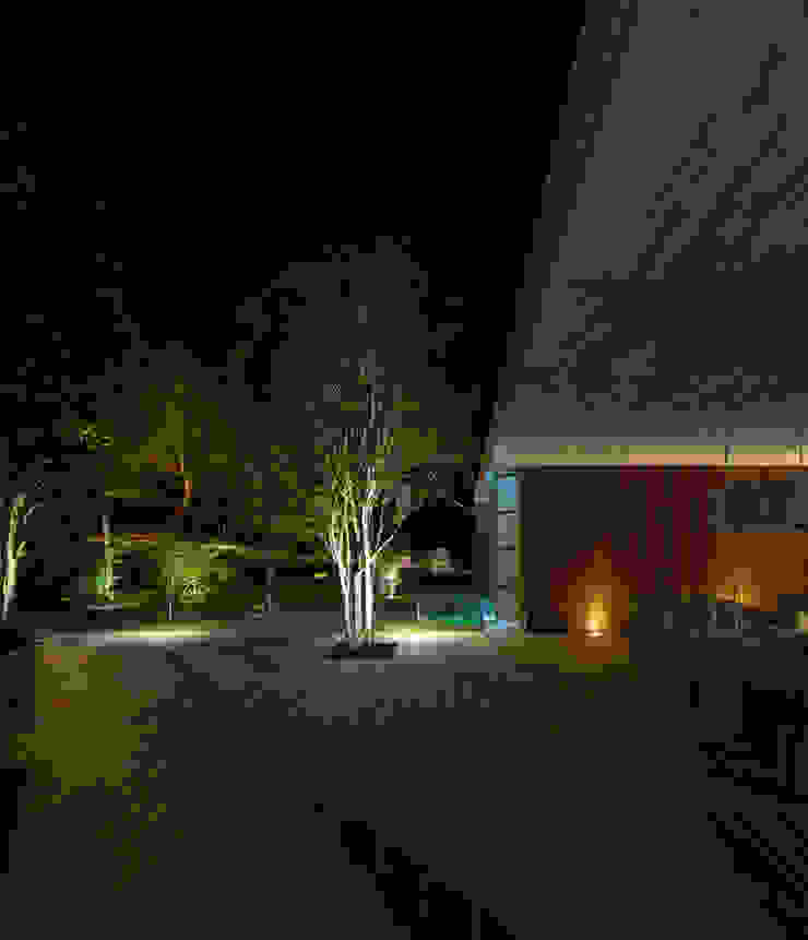 Studio MK27 Modern balcony, veranda & terrace