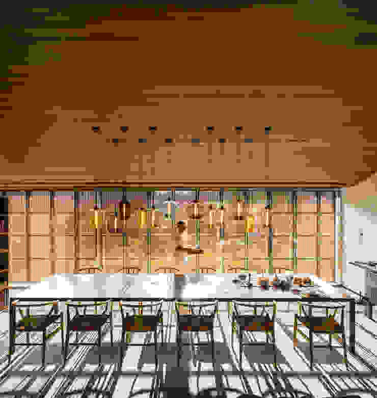 Studio MK27 Modern dining room