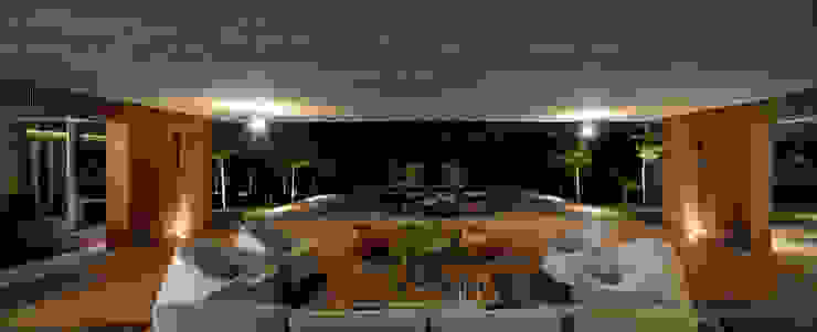 Studio MK27 Modern balcony, veranda & terrace