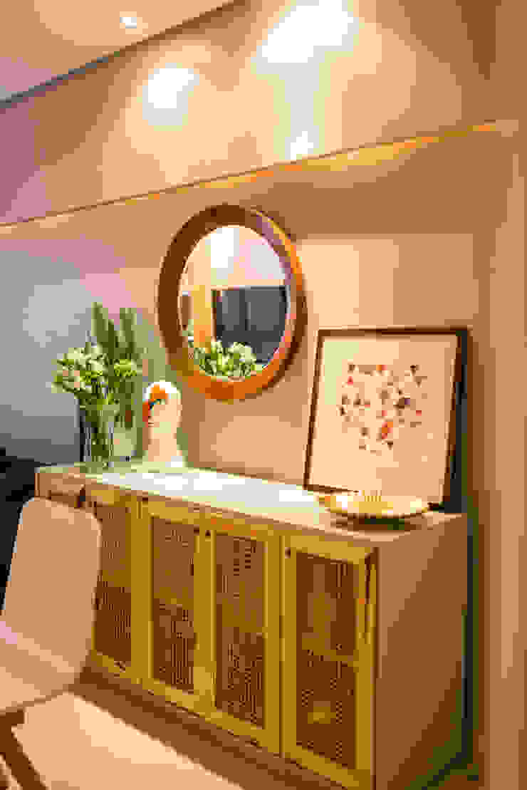 Bloom Arquitetura e Design Dining roomDressers & sideboards