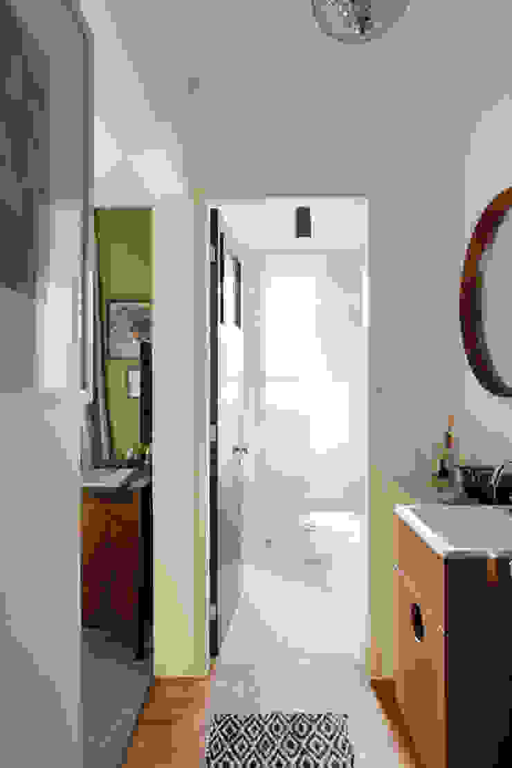 Residência Lorena Mauricio Arruda Design Banheiros ecléticos
