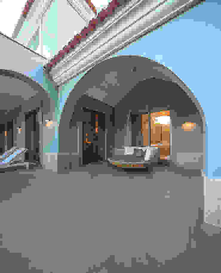 Project in Quinta do Lago por Reflexões Contemporary Design