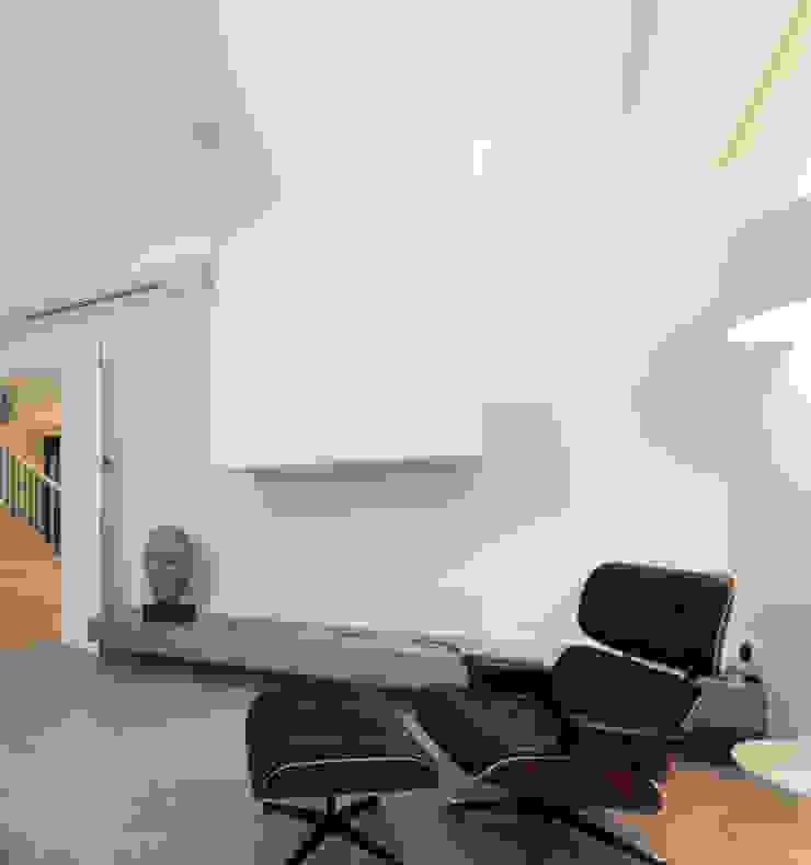 Project in Quinta do Lago por Reflexões Contemporary Design