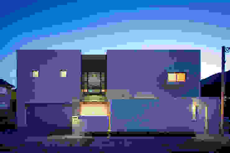 株式会社 U建築研究所 Modern houses