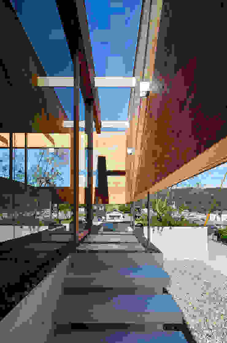 Pit house UID Casas modernas