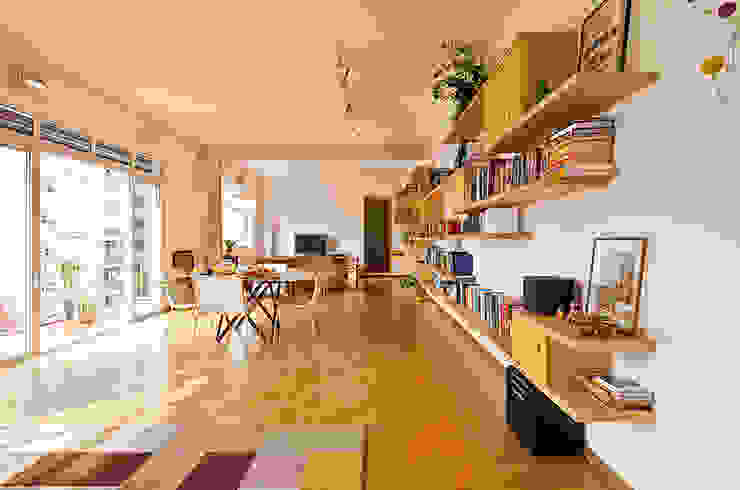 Zoom Urbanismo Arquitetura e Design Eclectic style dining room