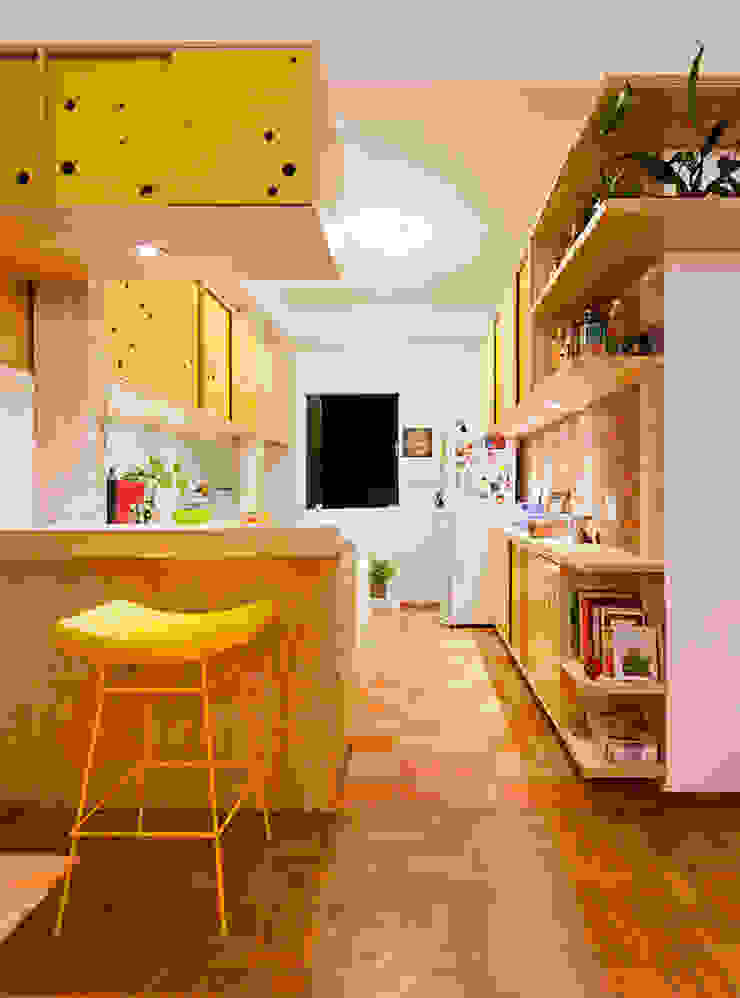 Zoom Urbanismo Arquitetura e Design Eclectic style kitchen