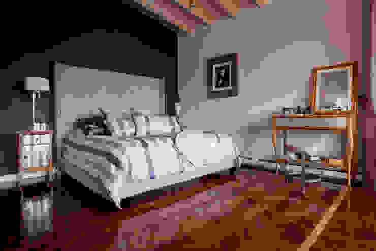 Erika Winters® Design Eclectic style bedroom