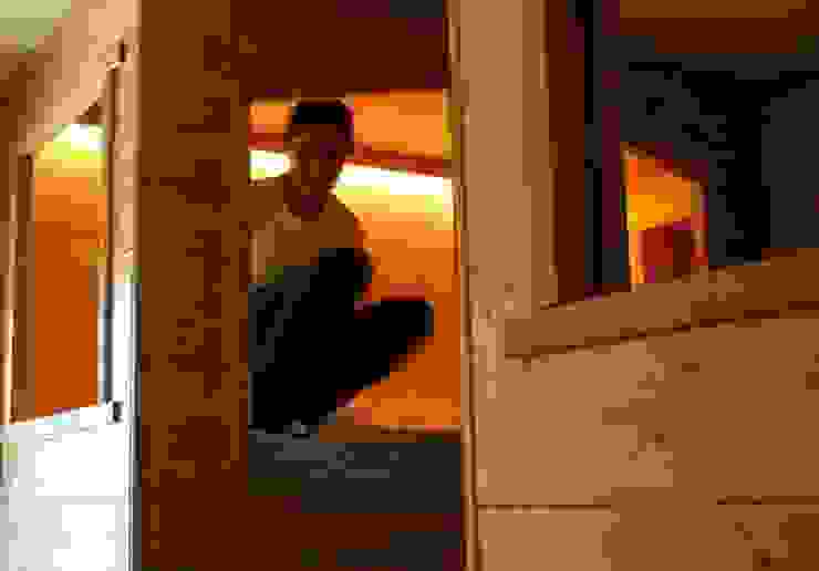 chalet in Chamois, Aosta Valley, Alps enrico girardi architetto Rustic style bedroom