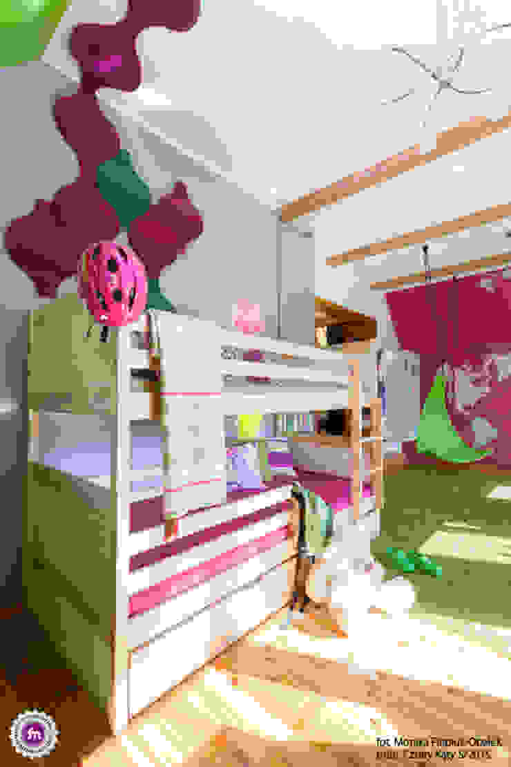 Quartos de criança modernos por FLUFFO fabryka miękkich ścian Moderno