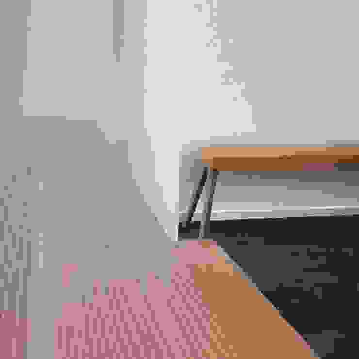 mherweg design Dining roomTables