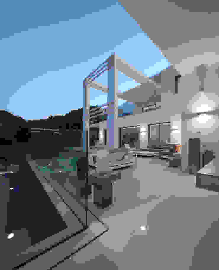 Golfe Leste – Lote n.º 15 – Quinta do Lago Casas por JSH Algarve – Arquitectura