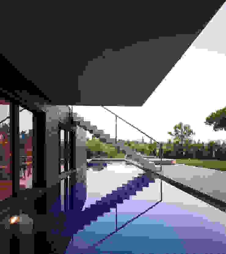 Golfe Leste – Lote n.º 15 – Quinta do Lago Casas por JSH Algarve – Arquitectura