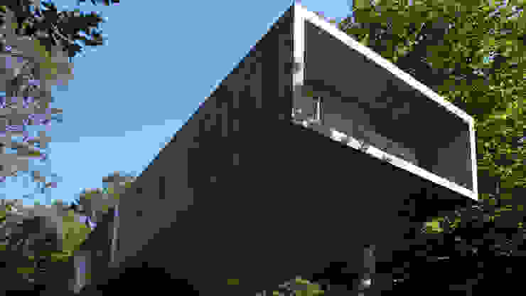 Casa no Gerês Modern houses by CORREIA/RAGAZZI ARQUITECTOS Modern