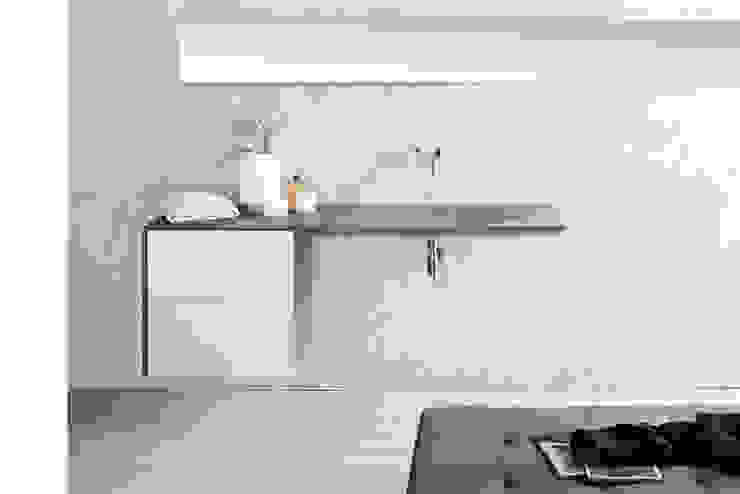 Casas de banho por NEUTRA DESIGN