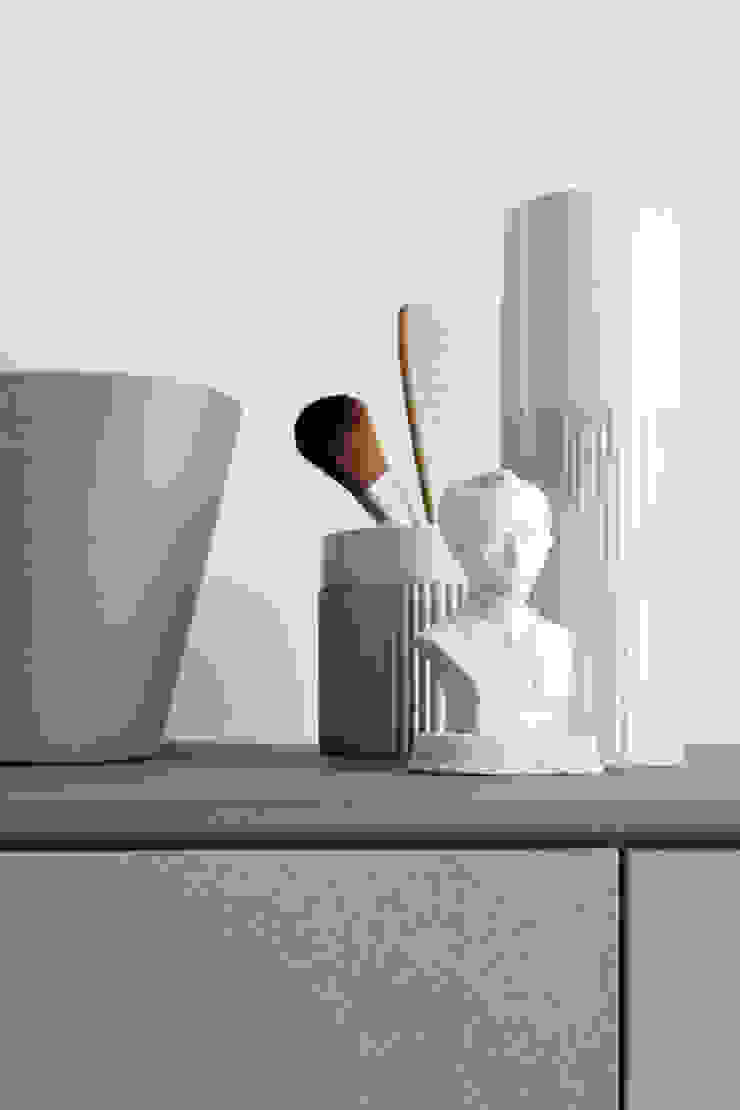 Casas de banho por NEUTRA DESIGN