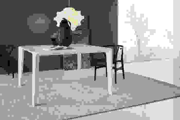 Casas de banho por NEUTRA DESIGN