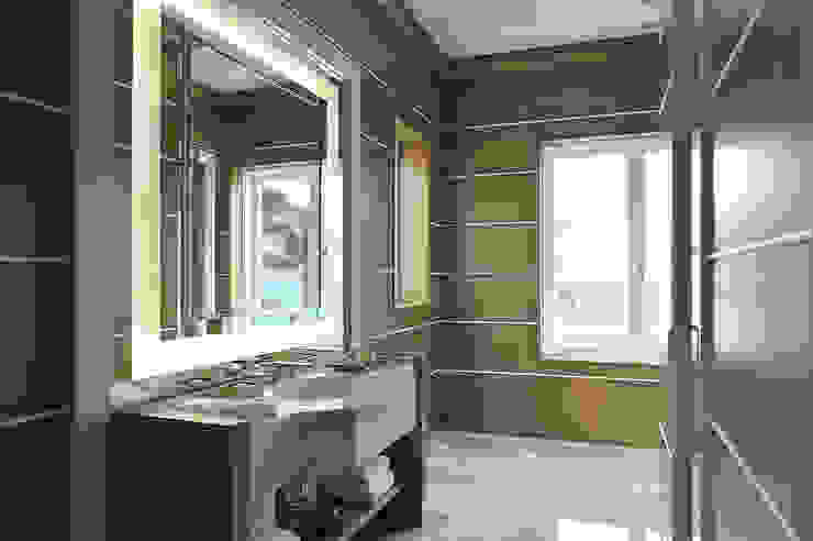 Casas de banho modernas por Ti Effe Esse Interiors Moderno