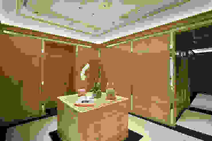 Casas de banho modernas por Ti Effe Esse Interiors Moderno