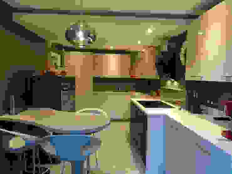MR & MRS LAWLESS KITCHEN Diane Berry Kitchens Kitchen