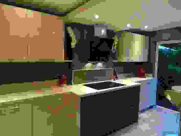 MR & MRS LAWLESS KITCHEN Diane Berry Kitchens Kitchen