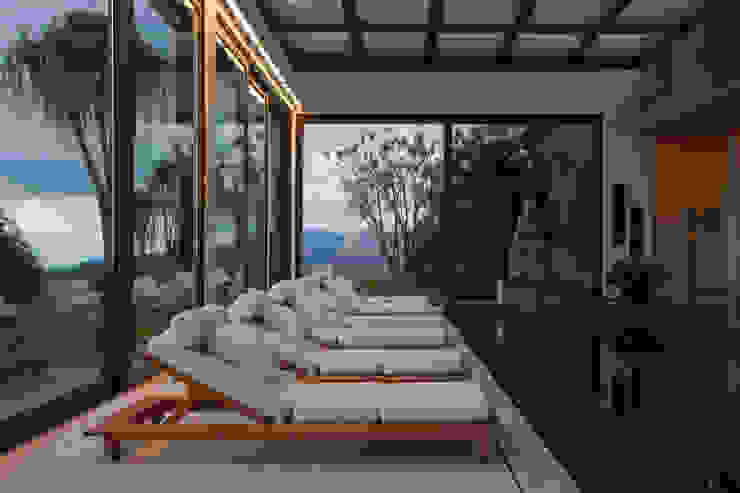 por Eduarda Corrêa Arquitetura & Interiores