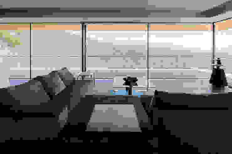 <House in Yatsugatake> 城戸崎建築研究室 / KIDOSAKI ARCHITECTS STUDIO Casas modernas