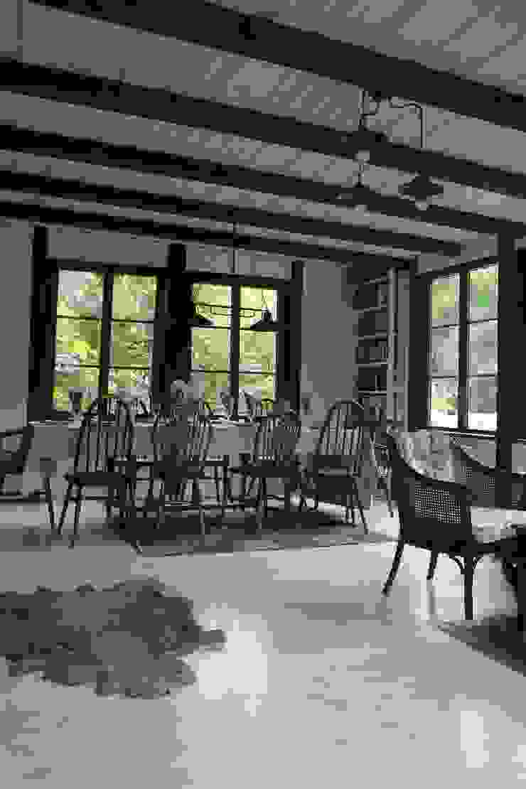 dziurdziaprojekt Rustic style dining room
