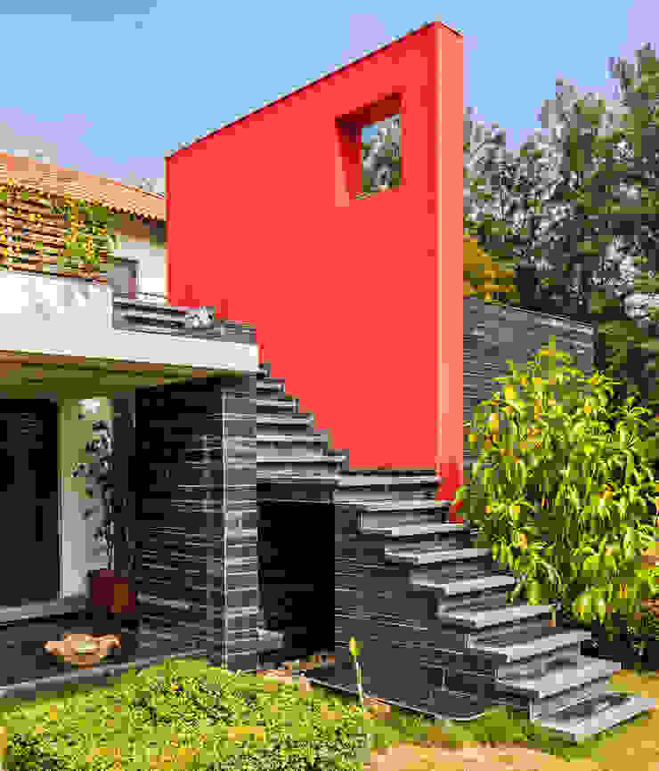 Kumar Moorthy & Associates Будинки