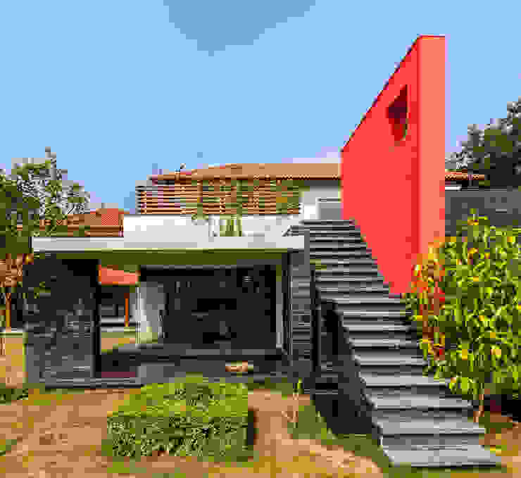 Kumar Moorthy & Associates Будинки