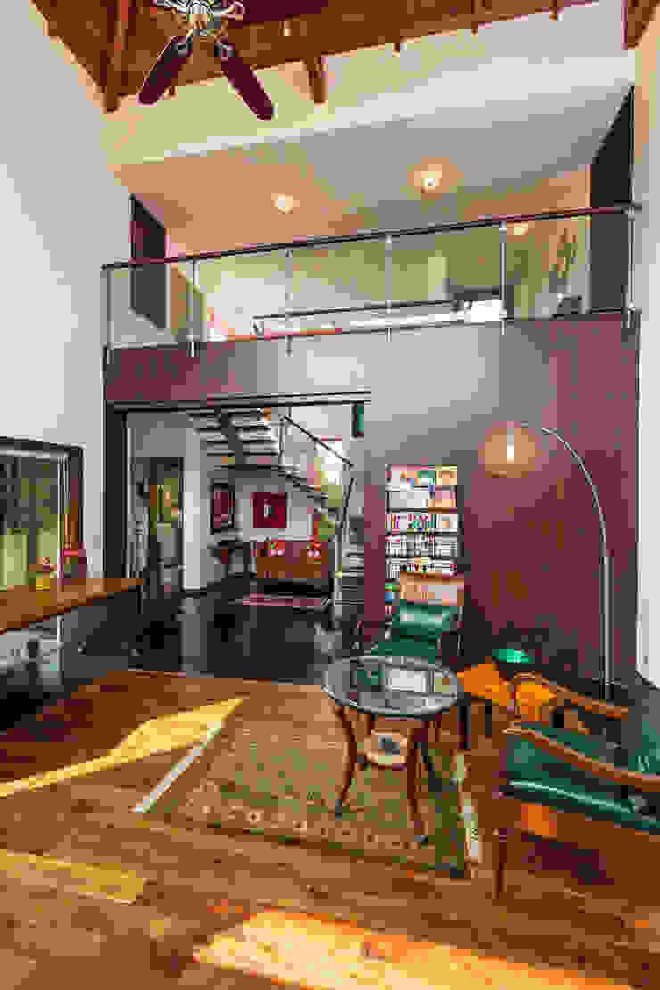 Kumar Moorthy & Associates Коридор