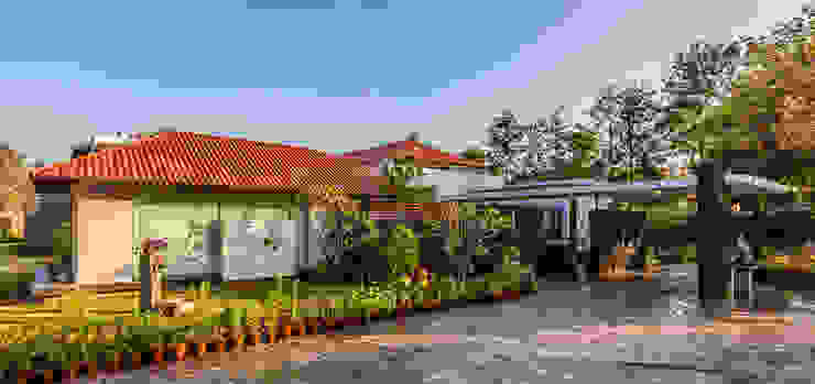 Kumar Moorthy & Associates Будинки