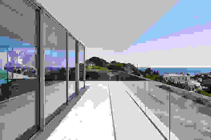 Philip Kistner Fotografie Balcones y terrazas de estilo moderno