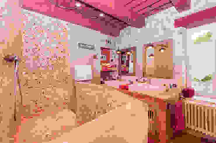 Pixcity Kamar Mandi Gaya Eklektik