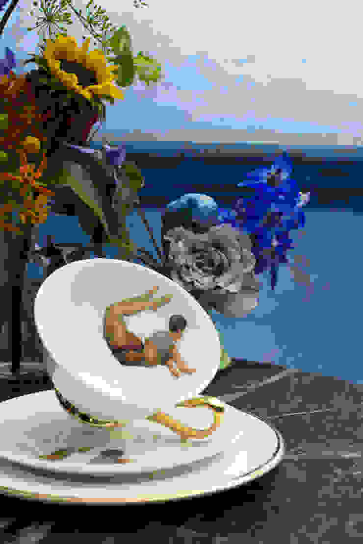 Trapeze Boy Teacup and Saucer, Melody Rose Melody Rose Salas de jantar Louça e copos
